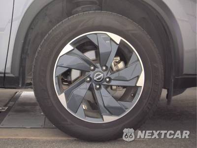 2024 Nissan Rogue SV - zdjęcie 10 z 26 - miniatura