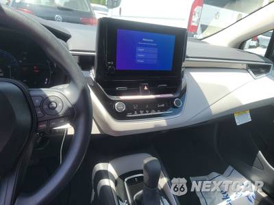 2026 Toyota Corolla LE Sedan - zdjęcie 11 z 18 - miniatura