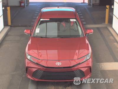 2025 Toyota Camry LE - zdjęcie 2 z 20 - miniatura