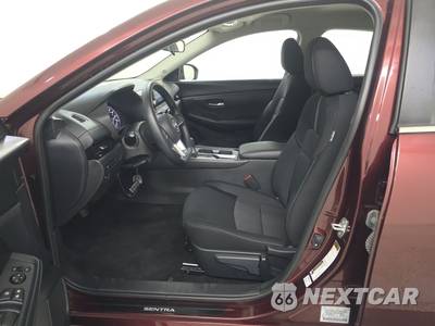2025 Nissan Sentra SV - zdjęcie 7 z 26 - miniatura