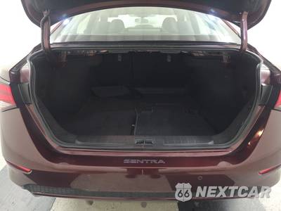 2025 Nissan Sentra SV - zdjęcie 16 z 26 - miniatura