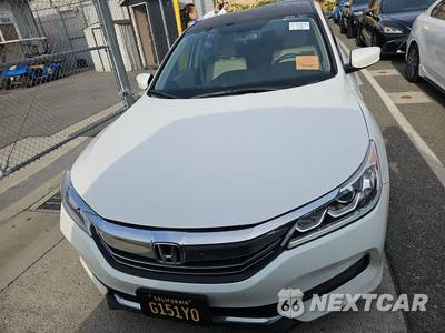 2020 Toyota Corolla SE Sedan - zdjęcie 2 z 38 - miniatura