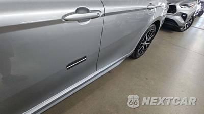2022 Toyota Camry SE - zdjęcie 21 z 32 - miniatura