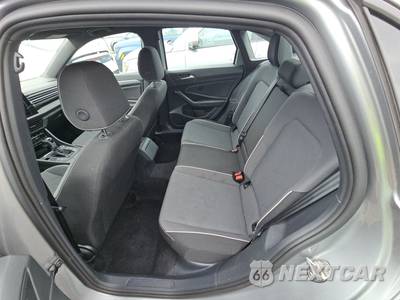 2025 Volkswagen Jetta Sport - zdjęcie 13 z 32 - miniatura