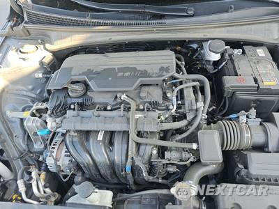 2025 Hyundai Elantra SEL Convenience - zdjęcie 15 z 26 - miniatura