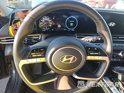 2025 Hyundai Elantra SEL Convenience - zdjęcie 10 z 26 - miniatura