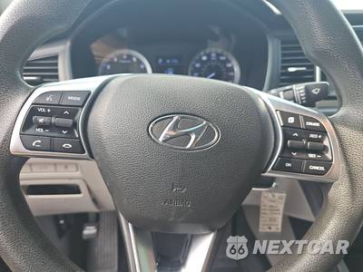 2019 Hyundai Sonata SE - zdjęcie 10 z 18 - miniatura
