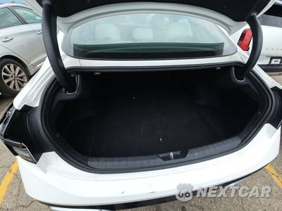 2025 Hyundai Sonata SEL - zdjęcie 16 z 38 - miniatura
