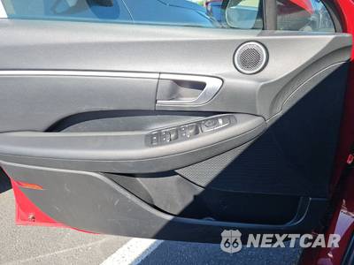 2025 Hyundai Sonata SEL - zdjęcie 9 z 37 - miniatura