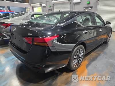 2023 Nissan Altima SV - zdjęcie 4 z 26 - miniatura