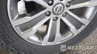 2019 Nissan TITAN SL Crew Cab Short Bed - zdjęcie 20 z 20 - miniatura