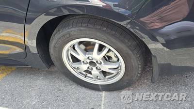 2025 Toyota Corolla SE Sedan - zdjęcie 20 z 22 - miniatura