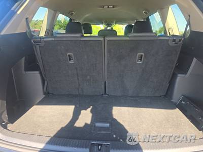 2025 Volkswagen Atlas 2.0T SE w/Technology - zdjęcie 17 z 23 - miniatura