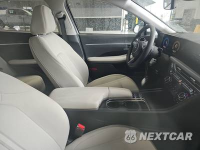 2025 Hyundai Sonata SEL - zdjęcie 8 z 20 - miniatura