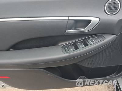 2025 Hyundai Sonata SEL - zdjęcie 9 z 25 - miniatura
