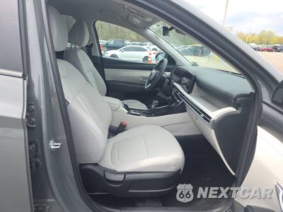 2025 Hyundai Tucson SEL - zdjęcie 8 z 24 - miniatura