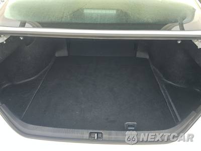 2025 Toyota Camry SE - zdjęcie 16 z 21 - miniatura
