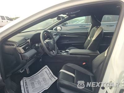 2025 Toyota Camry SE - zdjęcie 7 z 21 - miniatura