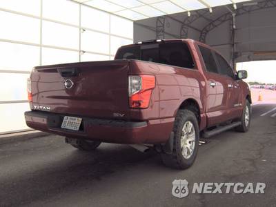 2018 Nissan TITAN SV Crew Cab Short Bed - zdjęcie 4 z 22 - miniatura