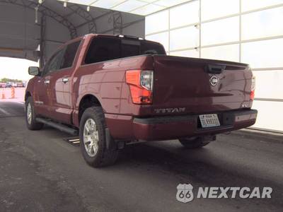 2018 Nissan TITAN SV Crew Cab Short Bed - zdjęcie 6 z 22 - miniatura