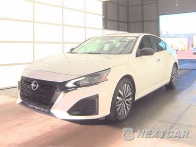 2025 Nissan Altima SV - zdjęcie 1 z 29 - miniatura