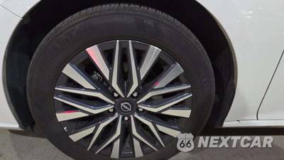 2025 Nissan Altima SV - zdjęcie 18 z 29 - miniatura