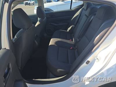 2025 Nissan Altima SV - zdjęcie 13 z 29 - miniatura