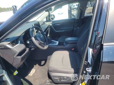 2024 Toyota RAV4 Hybrid XLE - zdjęcie 7 z 25 - miniatura