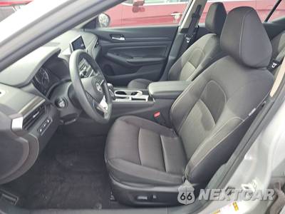 2024 Nissan Altima SV - zdjęcie 7 z 30 - miniatura