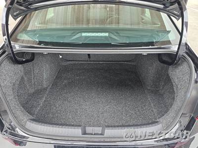 2025 Volkswagen Jetta Sport - zdjęcie 16 z 21 - miniatura