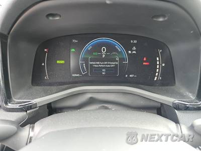 2025 Toyota Camry LE - zdjęcie 12 z 35 - miniatura