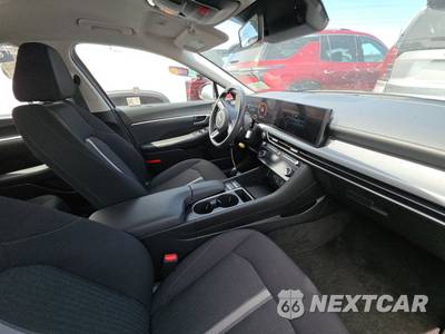 2025 Hyundai Sonata SEL - zdjęcie 8 z 30 - miniatura