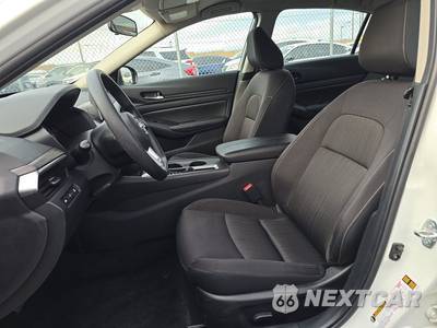 2025 Nissan Altima SV - zdjęcie 7 z 25 - miniatura