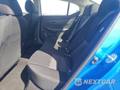 2025 Nissan Sentra SV - zdjęcie 13 z 31 - miniatura