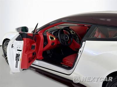 2019 Aston Martin Vanquish Zagato Wagon - zdjęcie 12 z 40 - miniatura