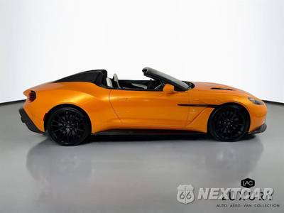 2018 Aston Martin Vanquish - zdjęcie 5 z 40 - miniatura