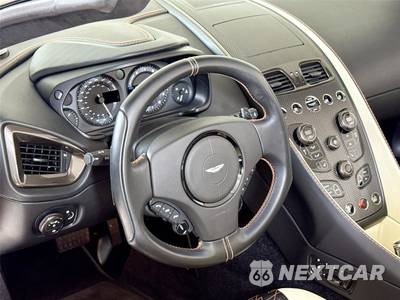 2018 Aston Martin Vanquish - zdjęcie 16 z 40 - miniatura
