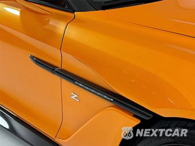 2018 Aston Martin Vanquish - zdjęcie 36 z 40 - miniatura