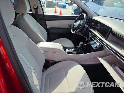 2025 Hyundai Tucson SEL - zdjęcie 8 z 18 - miniatura