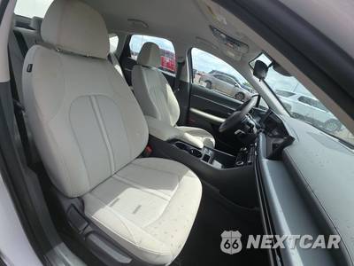 2025 Hyundai Sonata SEL - zdjęcie 8 z 21 - miniatura
