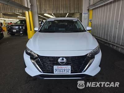 2025 Nissan Sentra SV - zdjęcie 2 z 17 - miniatura