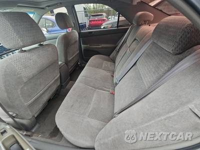 2002 Toyota Camry LE - zdjęcie 13 z 37 - miniatura
