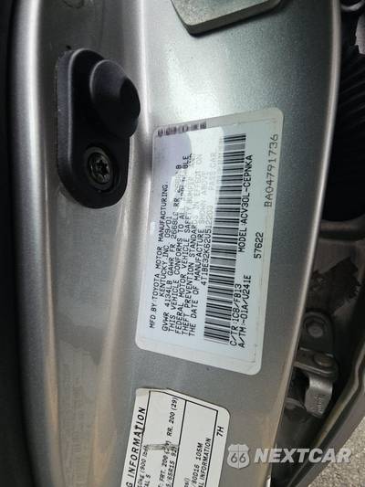2002 Toyota Camry LE - zdjęcie 14 z 37 - miniatura
