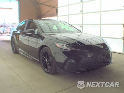 2025 Toyota Camry SE - zdjęcie 3 z 23 - miniatura