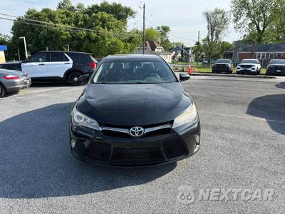 2016 Toyota Camry SE - zdjęcie 2 z 14 - miniatura