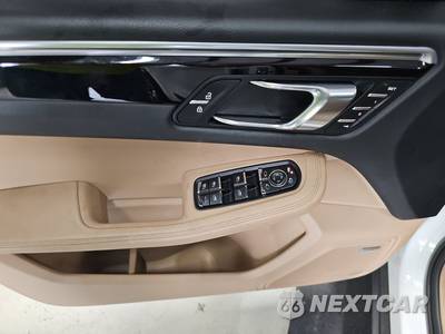2020 Porsche Macan - zdjęcie 9 z 20 - miniatura