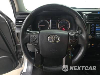 2021 Toyota 4Runner TRD Off-Road - zdjęcie 10 z 19 - miniatura