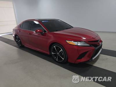 2020 Toyota Camry XSE - zdjęcie 3 z 25 - miniatura