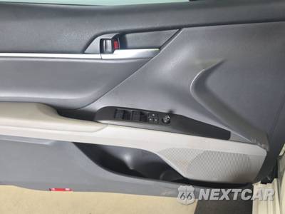 2024 Toyota Camry LE - zdjęcie 9 z 19 - miniatura