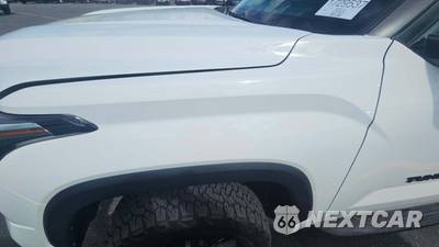 2024 Toyota Tundra Limited Crew Cab Short Bed - zdjęcie 4 z 6 - miniatura